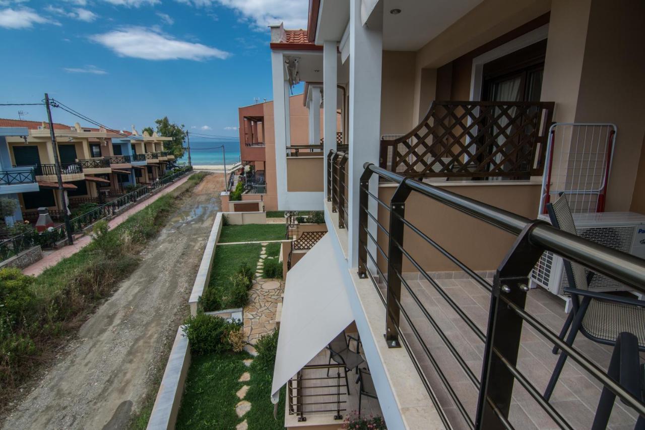 Dafni'S Seaside Luxury Studios Nikiti  Exteriér fotografie