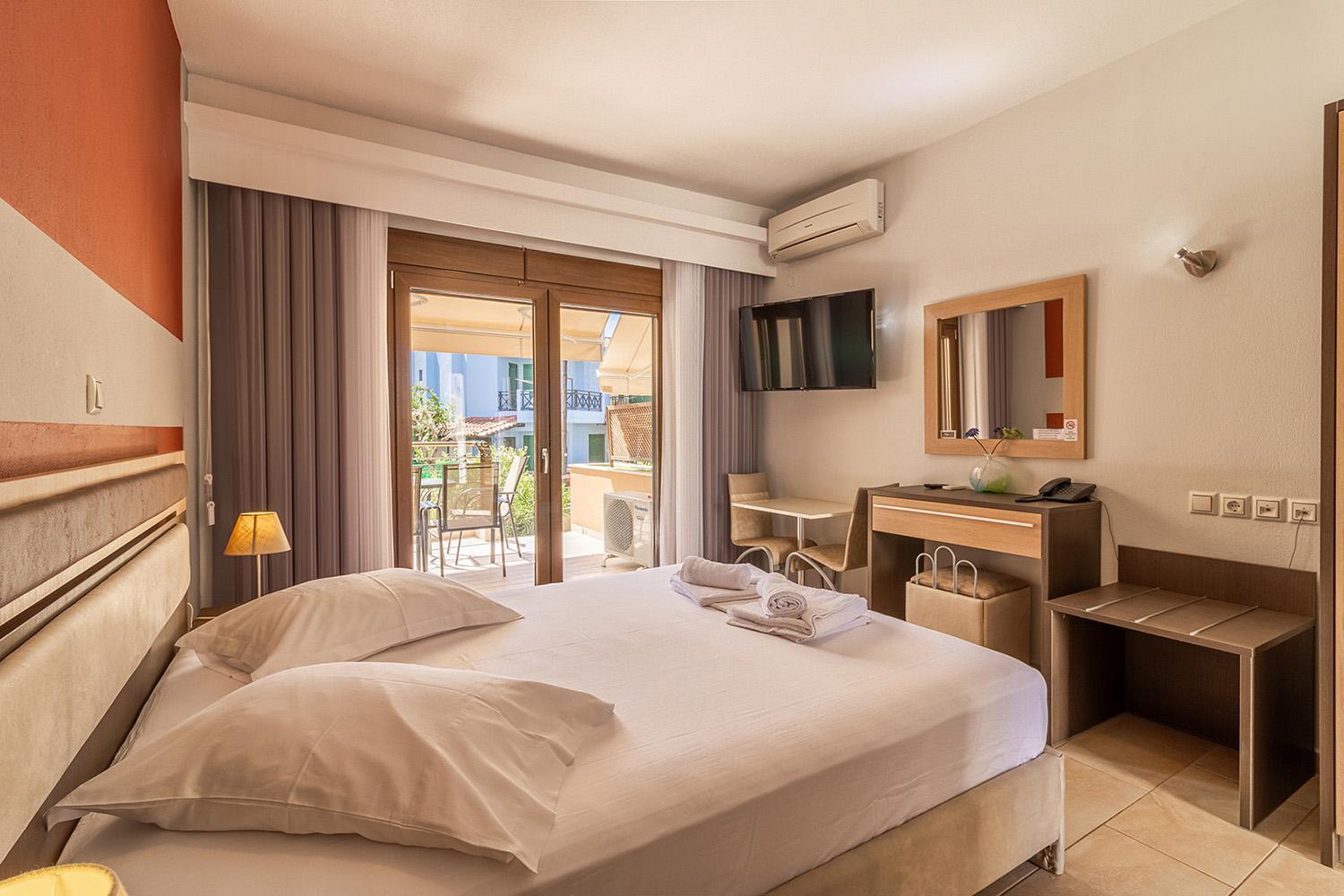 Dafni'S Seaside Luxury Studios Nikiti  Exteriér fotografie